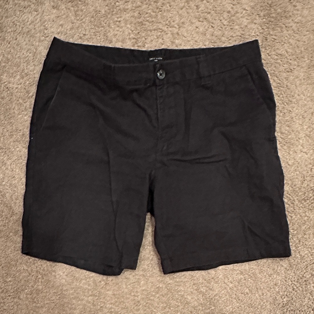 Black shorts - Men’s 32R